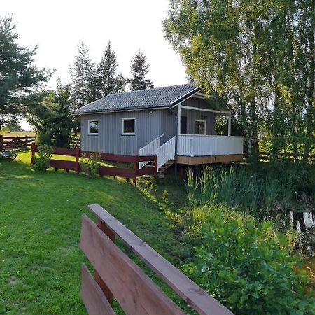 Domek Nad Stawem Robakowo Экстерьер фото